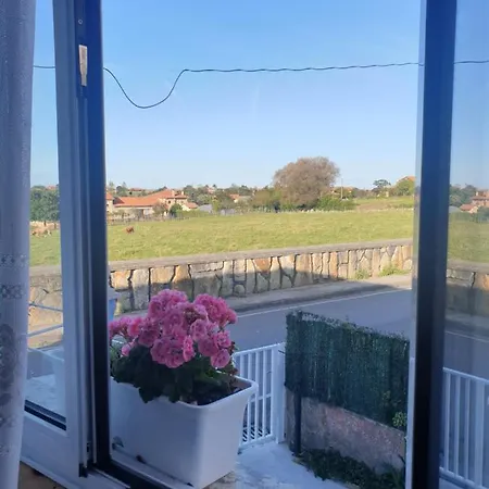 Сasa de vacaciones El Capricho. *